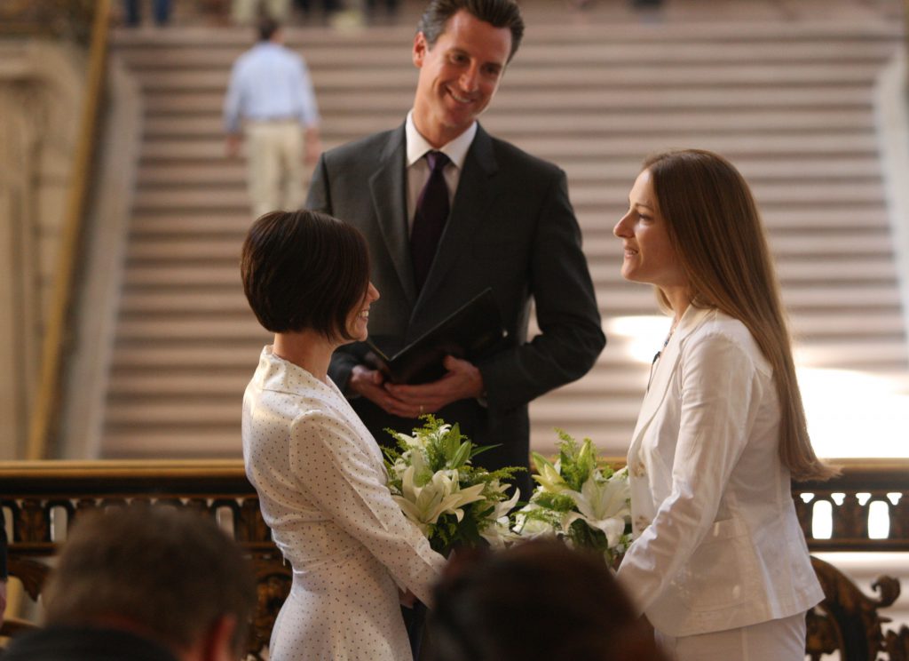 Mayor Gavin Newsom marries Erin Carder (left) and Kerri McCoy at City Hall in San Francisco, Calif., on Friday, October 10, 2008. (Photo credit Liz Hafalia / San Francisco Chronicle)